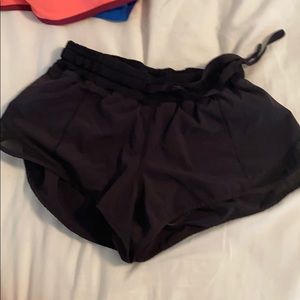 Black lululemon Hotty hot shorts